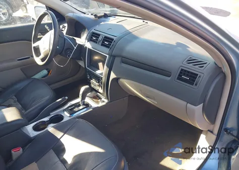 2010 Mercury Milan Hybrid from USA, damaged, VIN 3MEDM0L31AR637359